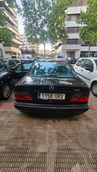 Mercedes-Benz Clase E 2000