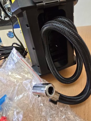 Compresor Aire/ Inflador Digital 12V
