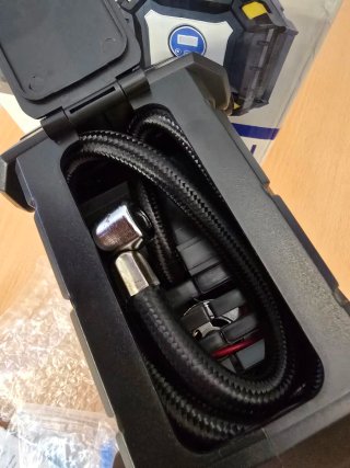 Compresor Aire/ Inflador Digital 12V