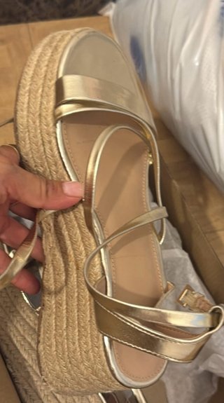 Ropa y calzado todo 100€