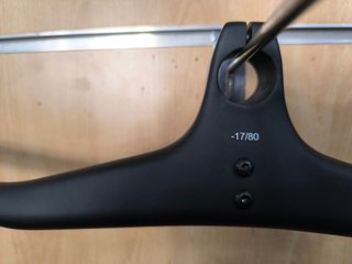 Guiador Progress Carbono Integrado