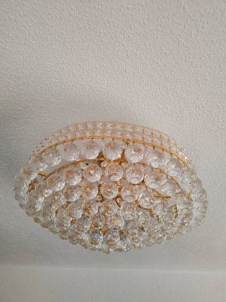 LLEVATELO. Lámpara araña dorada cristal