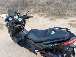 Yamaha XMax 125 - Negra 2023