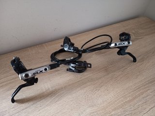 Frenos Shimano SLX M675