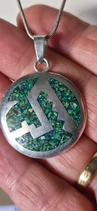 Collar de plata y colgante mosaico