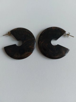 Pendientes circulares estilo carey
