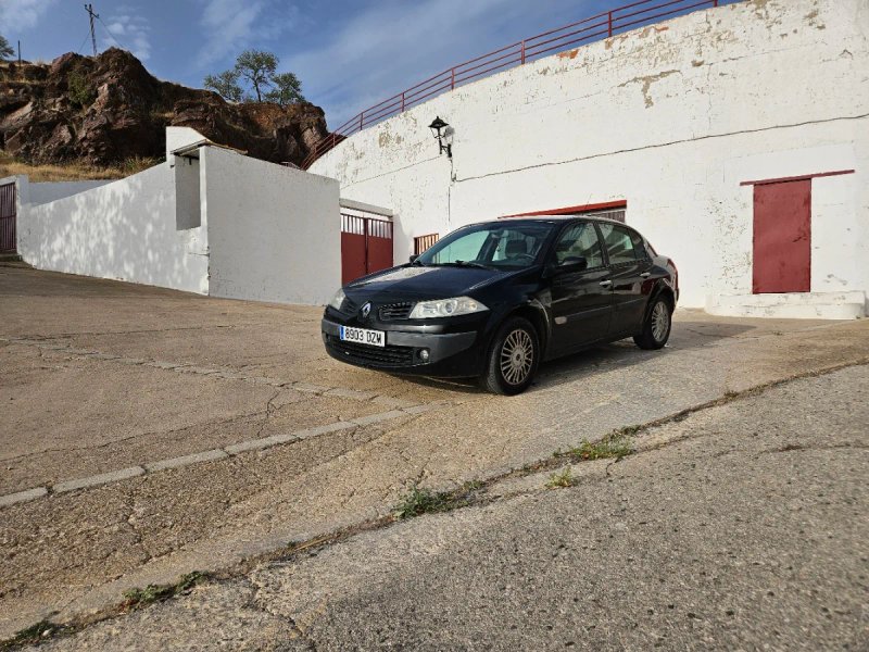 Renault Megane 2006 - foto 1