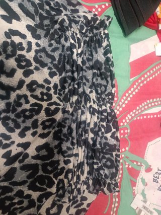 Blusa cuello bandeja estampado animal print