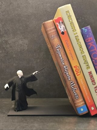 Sujetalibros Voldemort