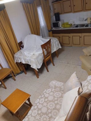 Se alquila casa solo para contempopranea