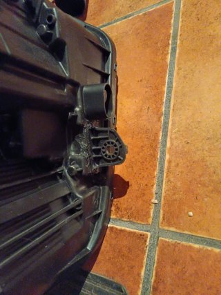 Faro delantero izquierdo Hyundai Kona