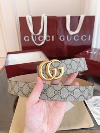 Cintura Gucci GG Oro Beige