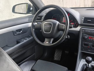 AUDI A4 S-LINE 2.0 TDI 140CV 145.000KM * 1 DUEÑO *