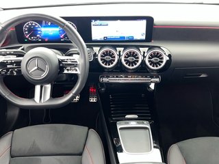 Mercedes-Benz Clase A 180 100 kW (136 CV)