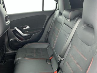 Mercedes-Benz Clase A 180 100 kW (136 CV)