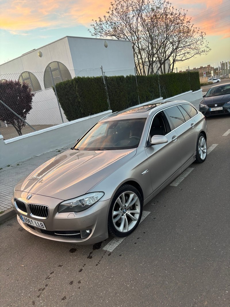 BMW Serie 5 530D - foto 1
