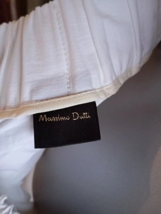Pantalones cargo Massimo Dutti blancos