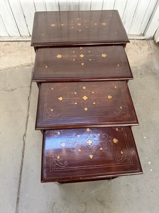 Set 4 Mesitas Madera Antiguas Incrustadas