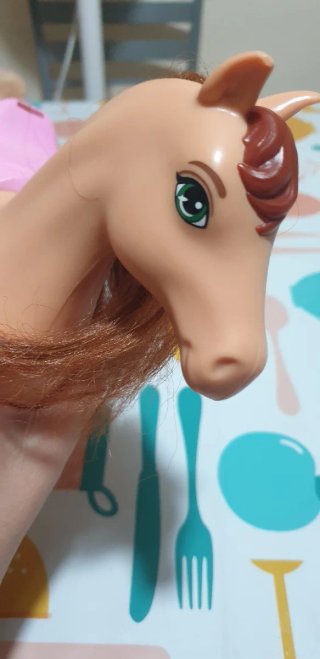 Cavallino Barbie con Sella Rosa