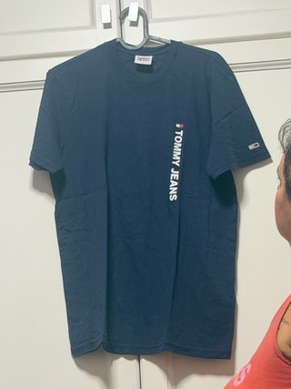 Camiseta Levi's, CK, TOMMY Y PUMA