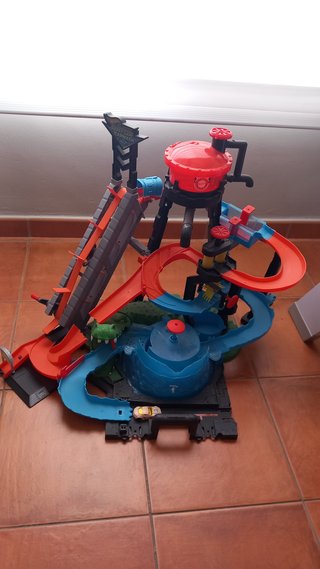 Pista Hot Wheels Cocodrilo
