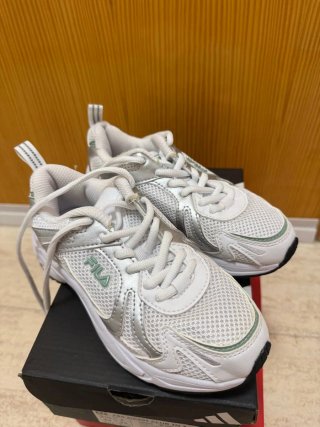 Zapatillas Fila Heroic Niños Talla 32