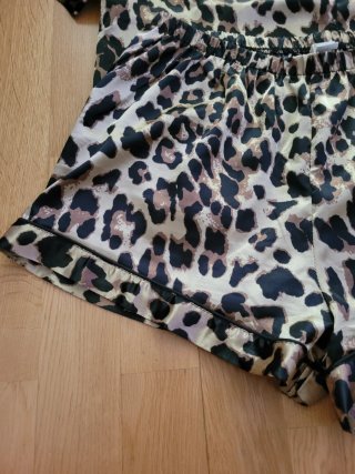 Pijama estampado leopardo