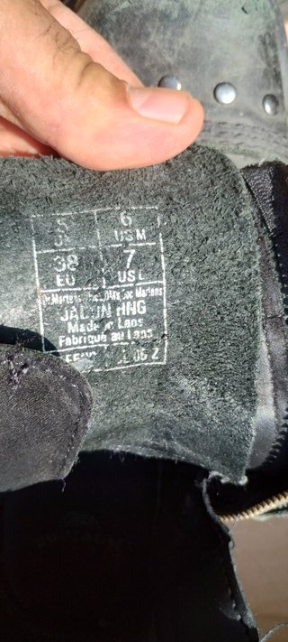 Dr. Martens Scarponi Neri con Fibbie