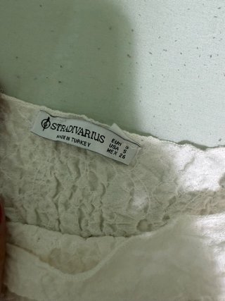 Blusa Stradivarius textura