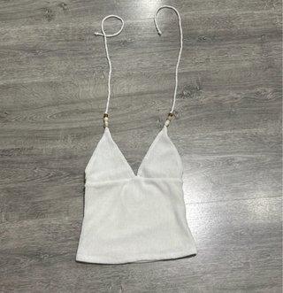 Top Bershka blanco