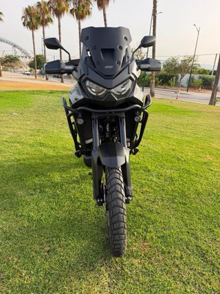 Honda Africa Twin 1100 DCT Negra