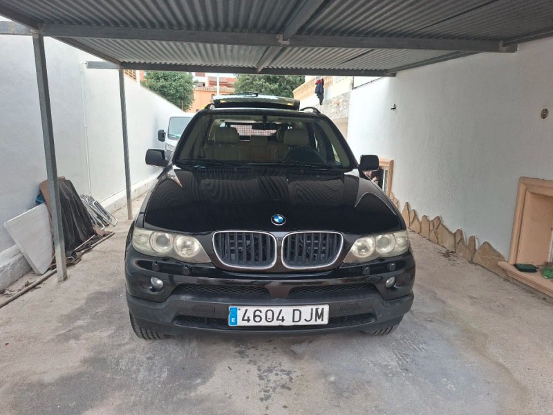 BMW X5 2025 - foto 1
