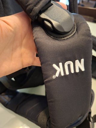 Mochila Portabebés NUK Negra