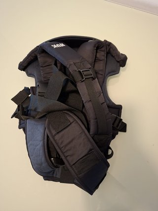Mochila Portabebés NUK Negra