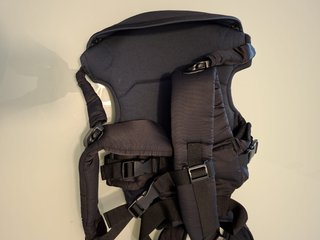 Mochila Portabebés NUK Negra