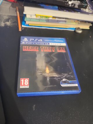 Juego PS4 Here They Lie VR Requis
