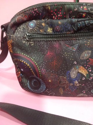Bolso bandolera estampado multicolor