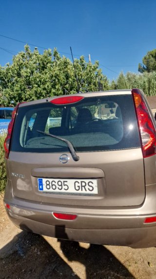 Nissan Note 2009 pegatina C verde