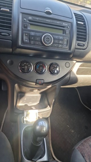 Nissan Note 2009 pegatina C verde