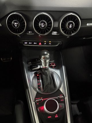 Audi TTS 2016 310 CV