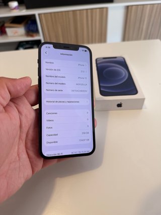 iPhone 12 da 256GB Nero