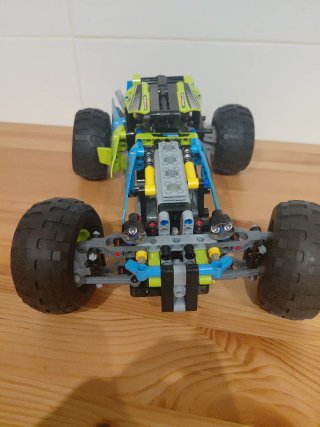 LEGO Technic Buggy Todoterreno. PER PEZZI