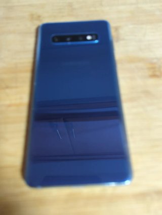 Samsung Galaxy S10.
