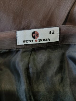 Falda gris/negra con pespunte blanco