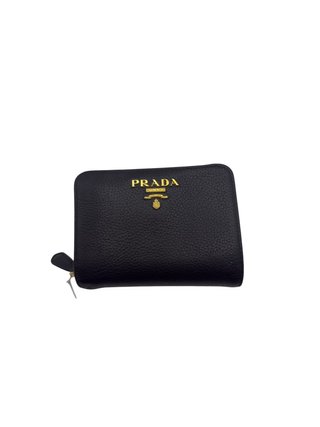Cartera compacta Prada piel negra