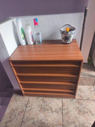 Mueble cajonera de madera