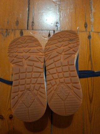 Ténis Skechers Uno Criança –Tamanho 29 (Pouco Uso)