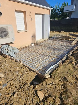 Soleras de Hormigon, Planche, Suelos
