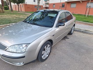Ford Mondeo 2004