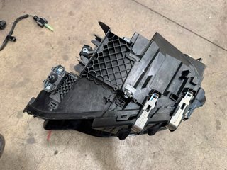 Farro derecho  BMW Serie 2 2024